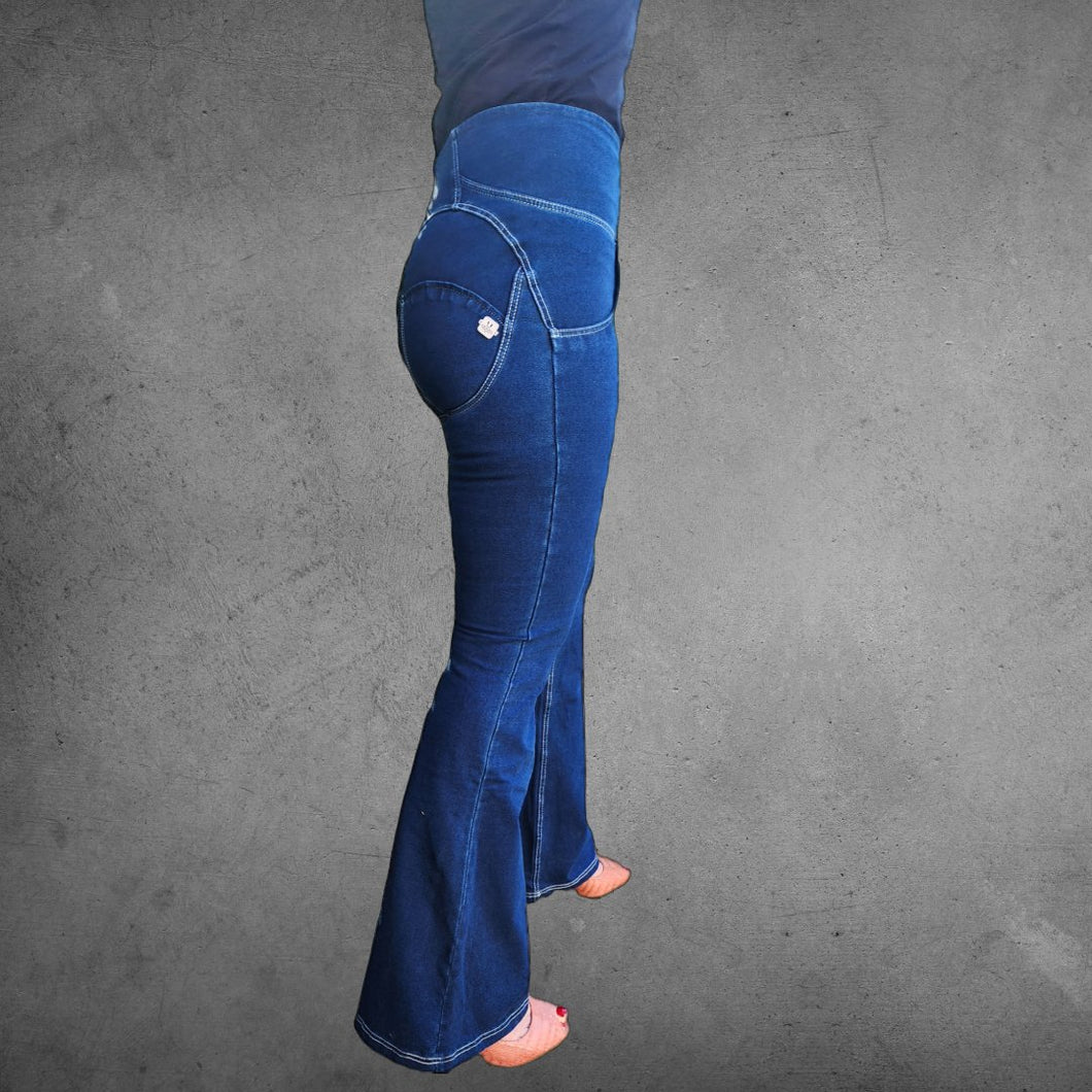 Melody Shaping Pant High Waist Dark blue denim / white stitch - Bootleg (Flare) Buttons - Melody South Africa